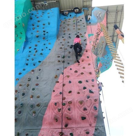 奇乐KIRA 玻璃钢抱石攀岩墙 高空攀登拓展训练 极限挑战