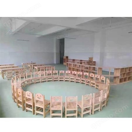 橡木幼儿园桌椅原木色实木课桌椅