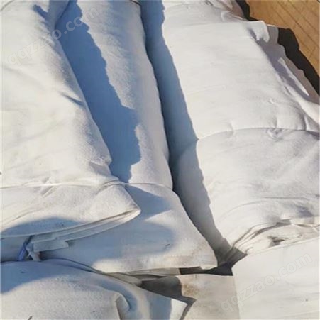 建筑工地工程冬施保温用电加热毯生产2米6米多种规格电热毯保温毯