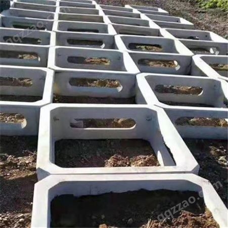平铺式护坡模具 生态护坡框格式生态护坡钢模具 稳定性强
